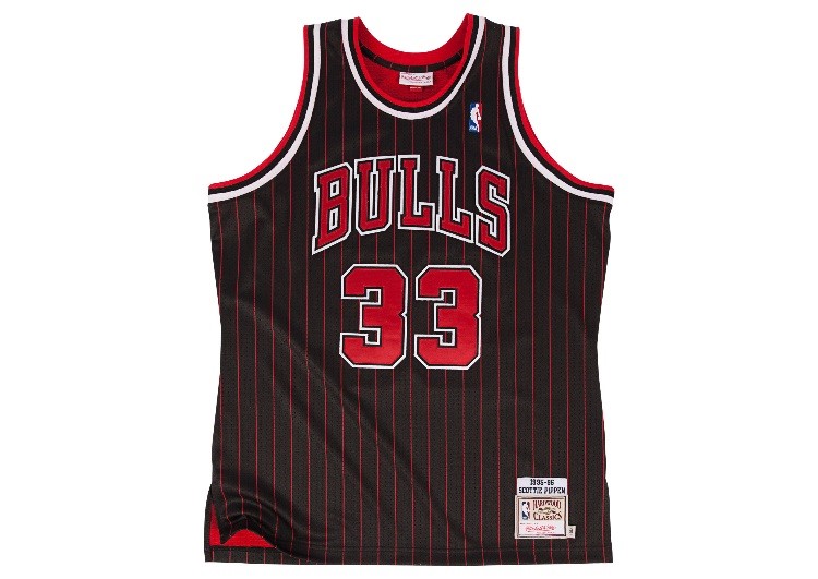 Authentic 1985-86 Chicago Bulls Jersey-1